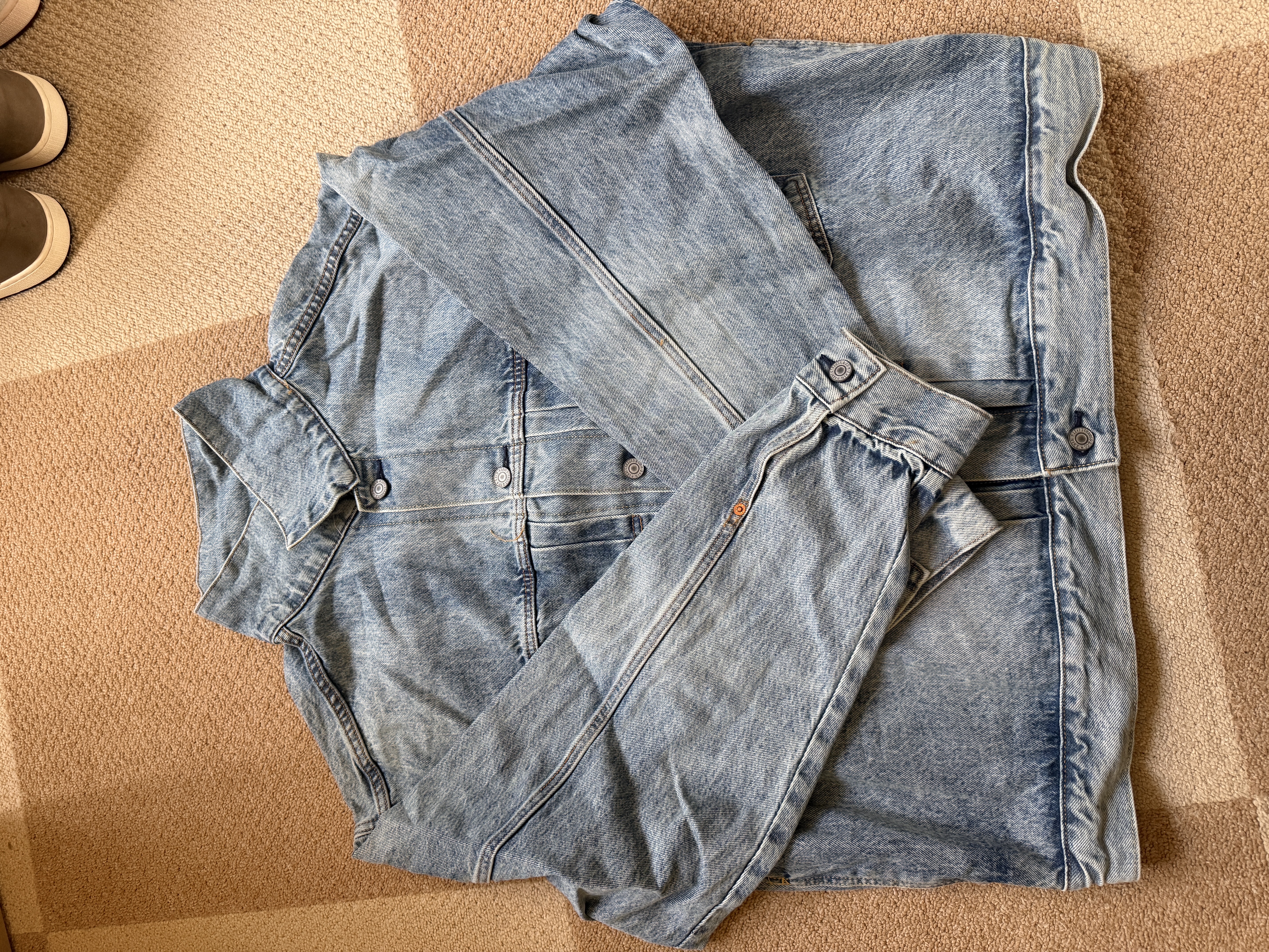 LEVI'S x Nike Denim Trucker Jacket "Light Indigo" 002TM-0000