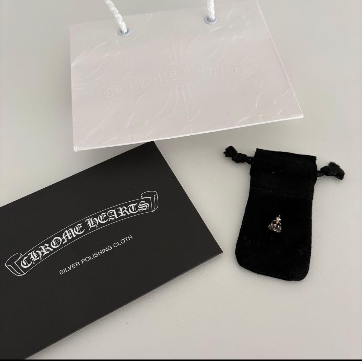 CHROME HEARTS クロムハーツ ch Plus ピアス シルバー アクセサリー スタッド