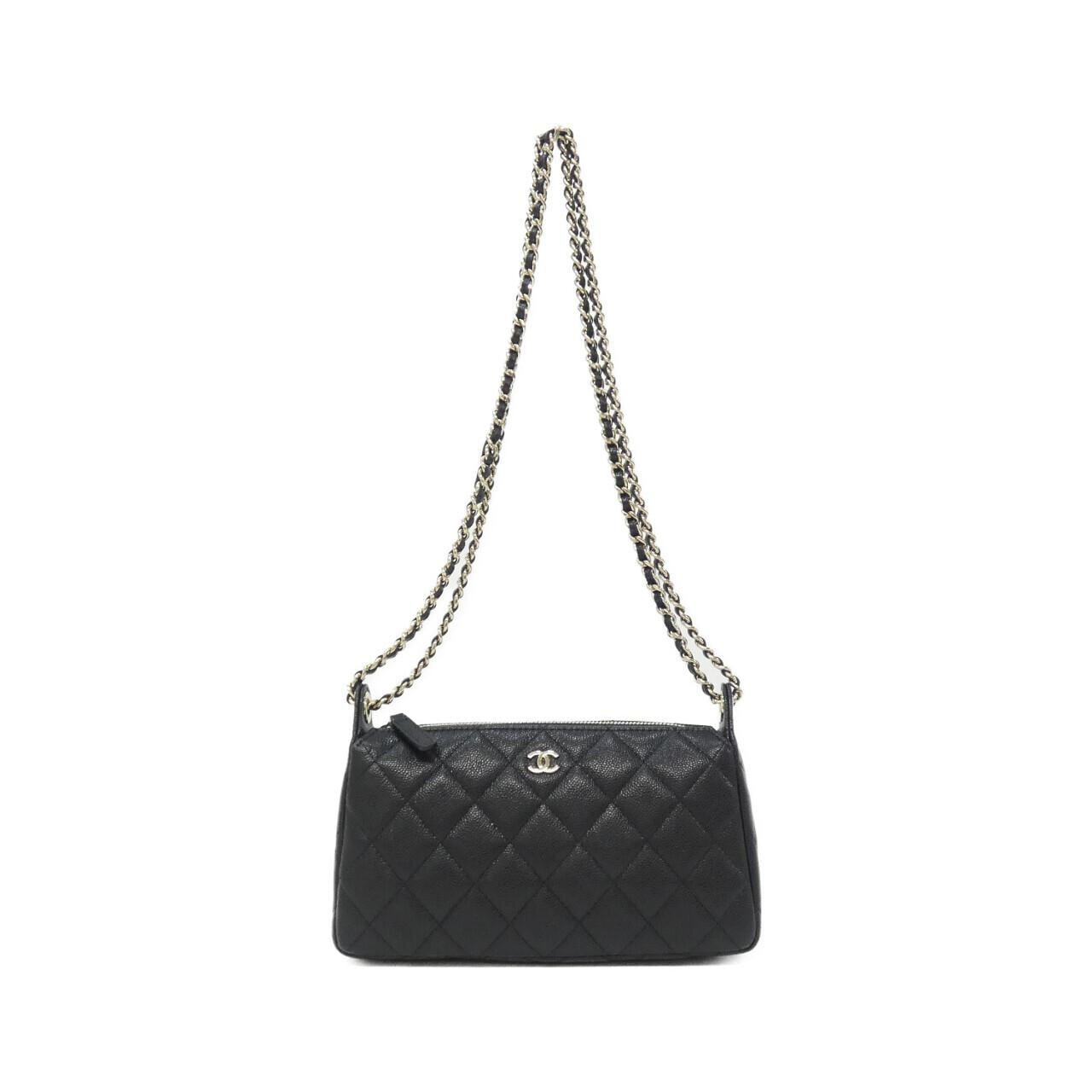 シャネル タイムレスクラシック ライン AP4704 チェーンクラッチ