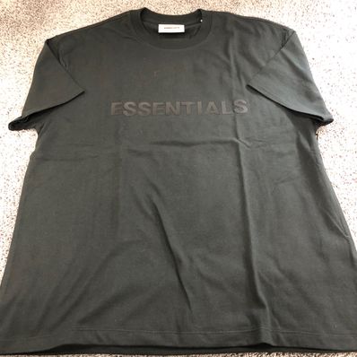 FEAR OF GOD ESSENTIALS 3D Silicon Applique Boxy T-Shirt "Black"