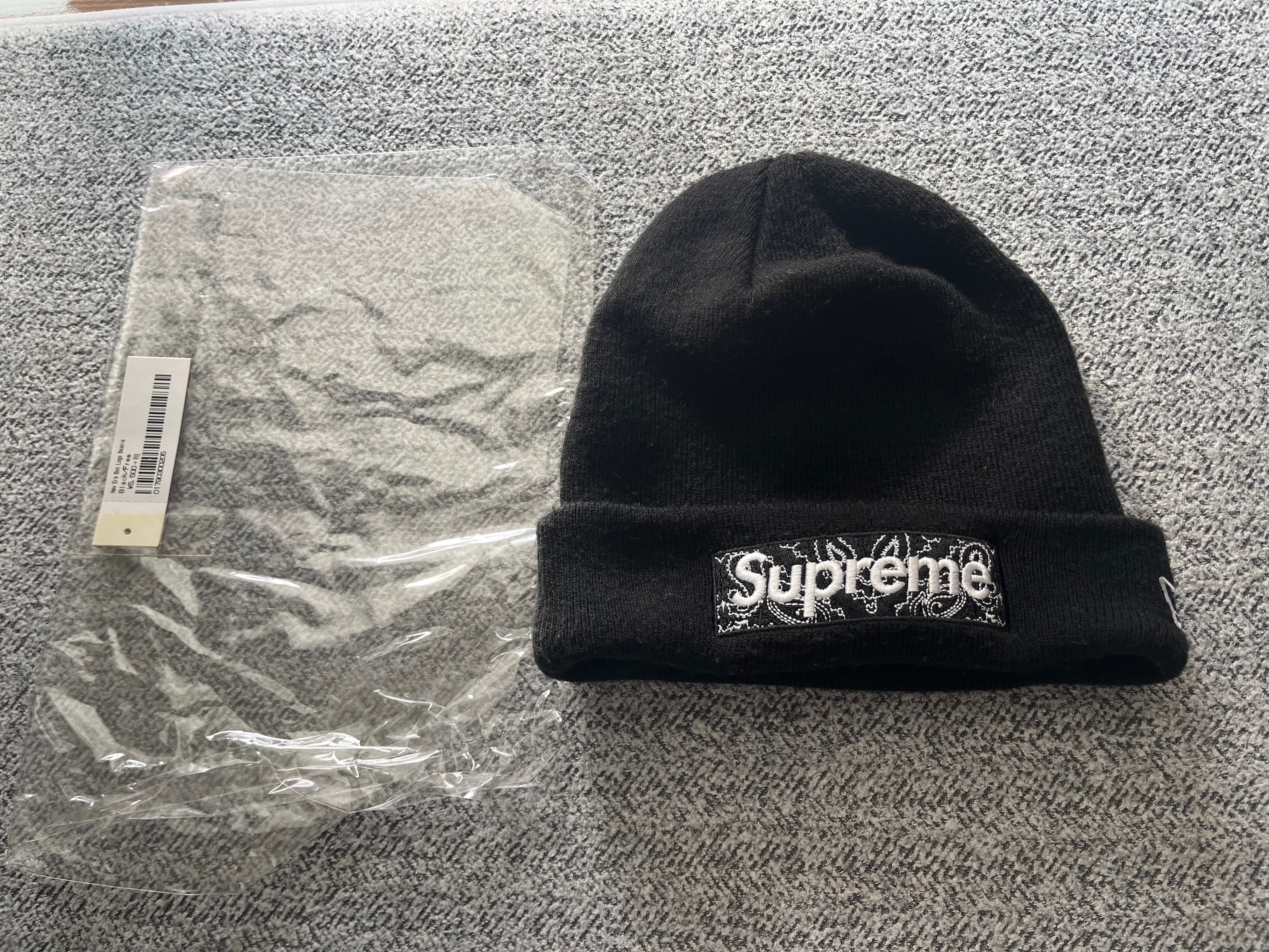Supreme New Era® Box Logo Beanie "Black"