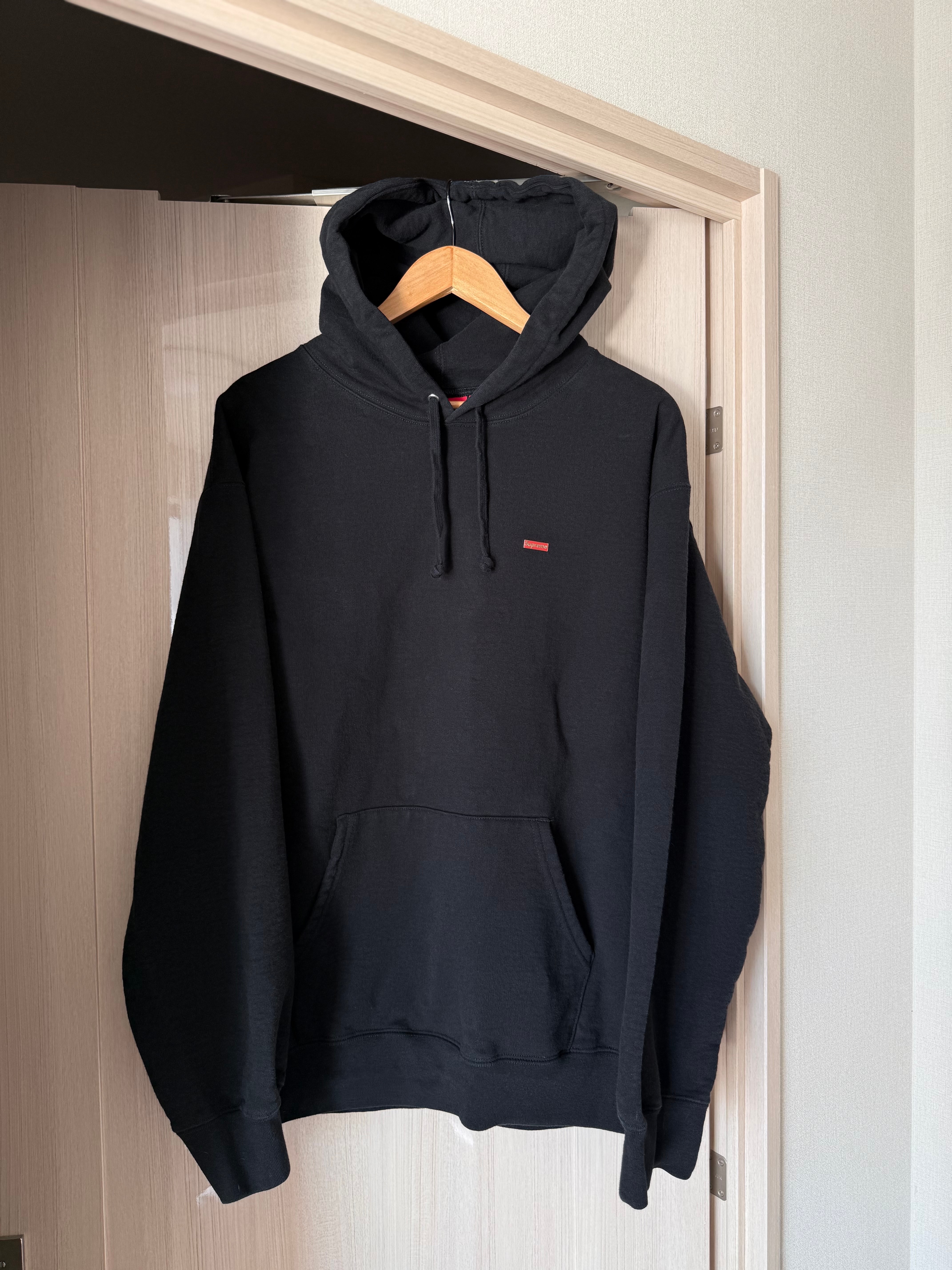 Supreme Enamel Small Box Hooded Sweatshirt "Black"