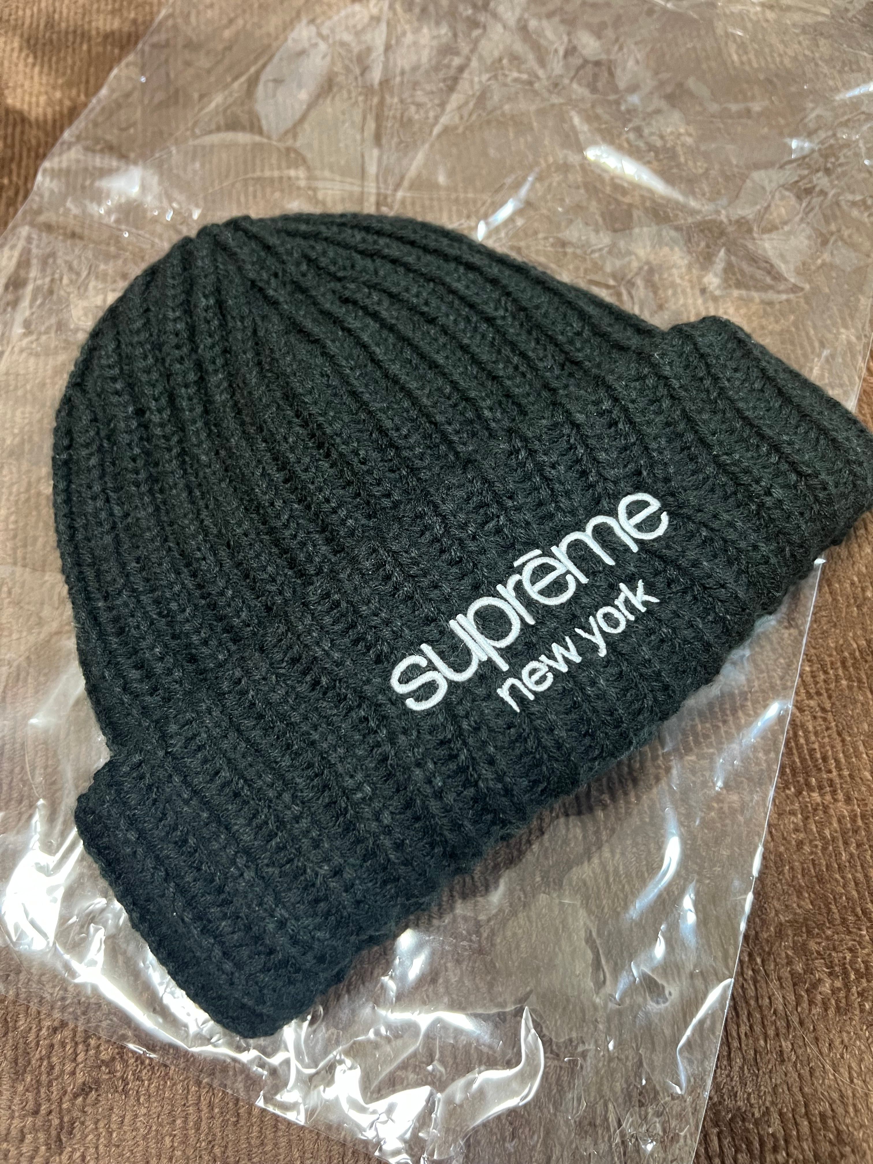 Supreme Classic Logo Chunky Ribbed Beanie "Black" (24FW)