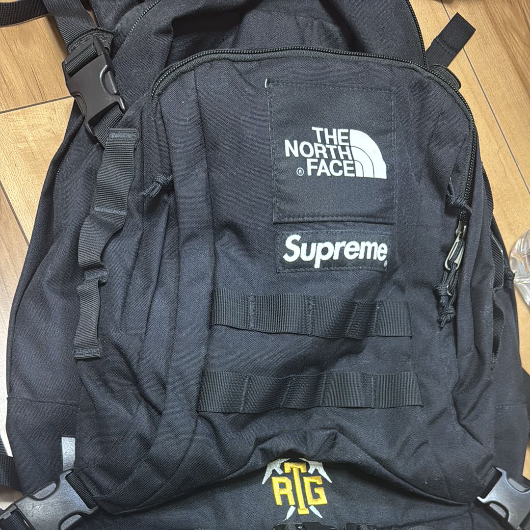 Supreme x The North Face RTG Backpack. 35L "Black"
