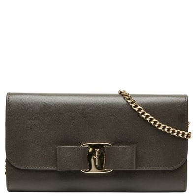 サルヴァトーレフェラガモ ヴァラリボン チェーン ショルダーウォレット 長財布 ブラウン レザー レディース Salvatore Ferragamo 中古