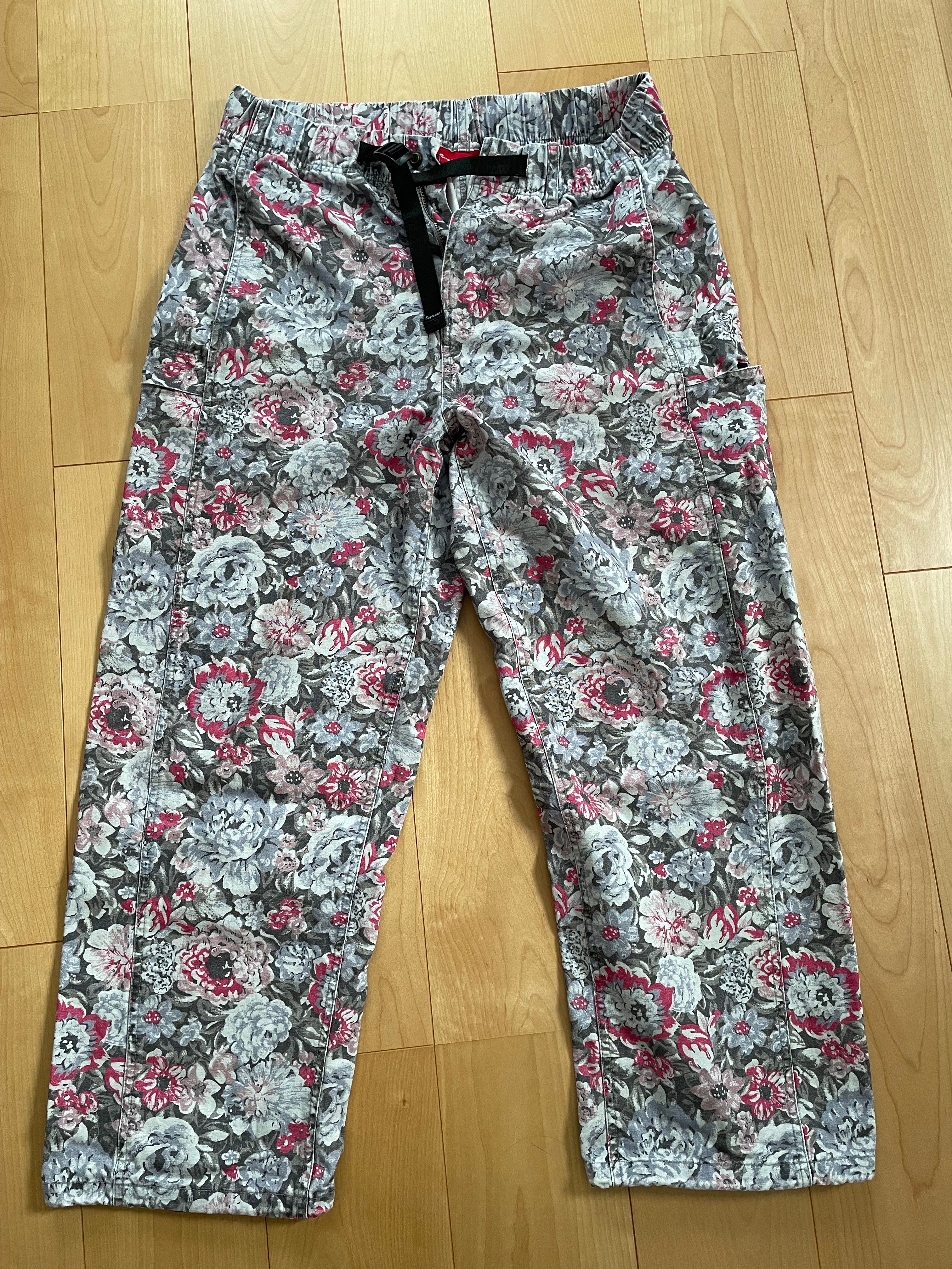 Supreme Belted Trail Pant 