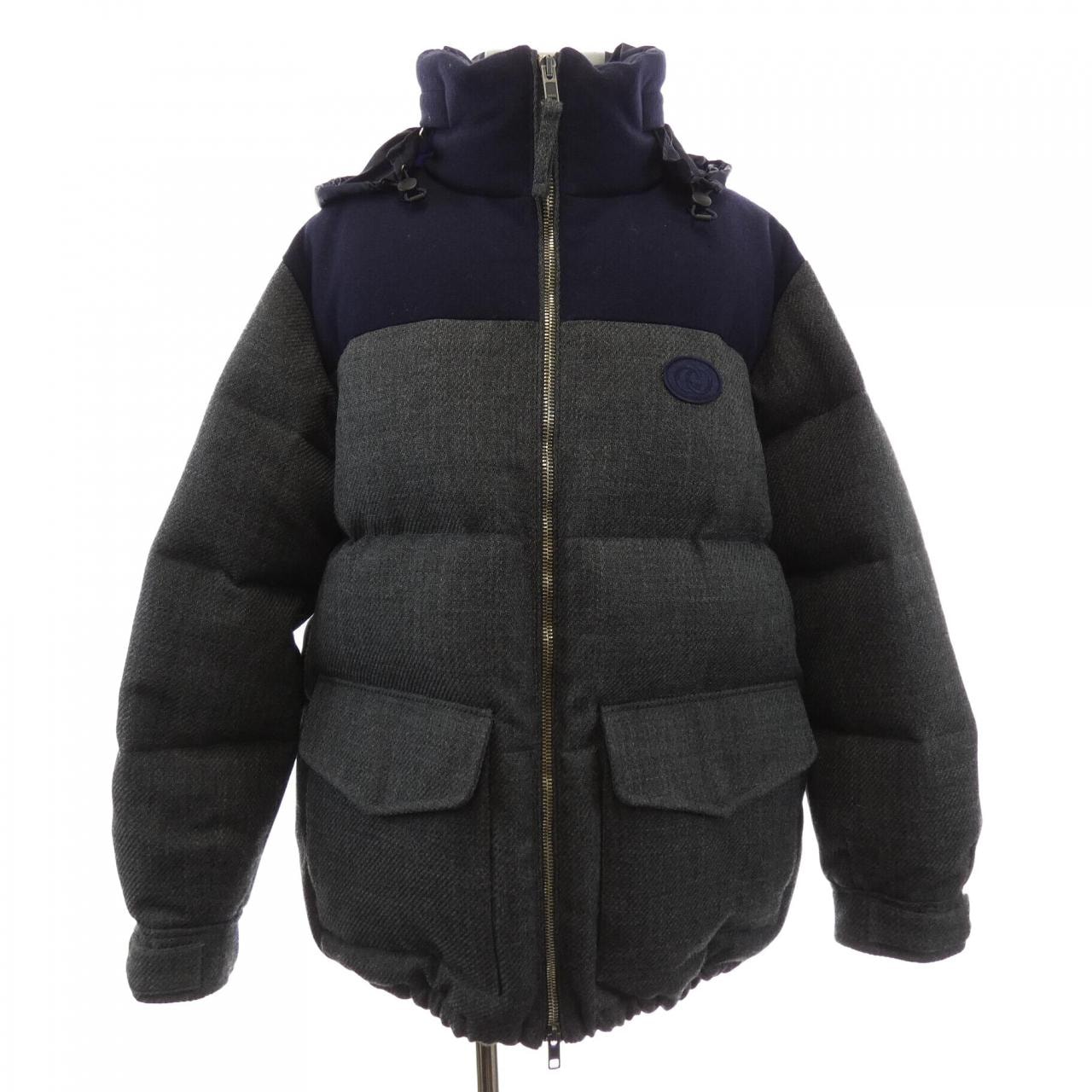 グッチ GUCCI 770791 Z8BNU ダウンジャケット