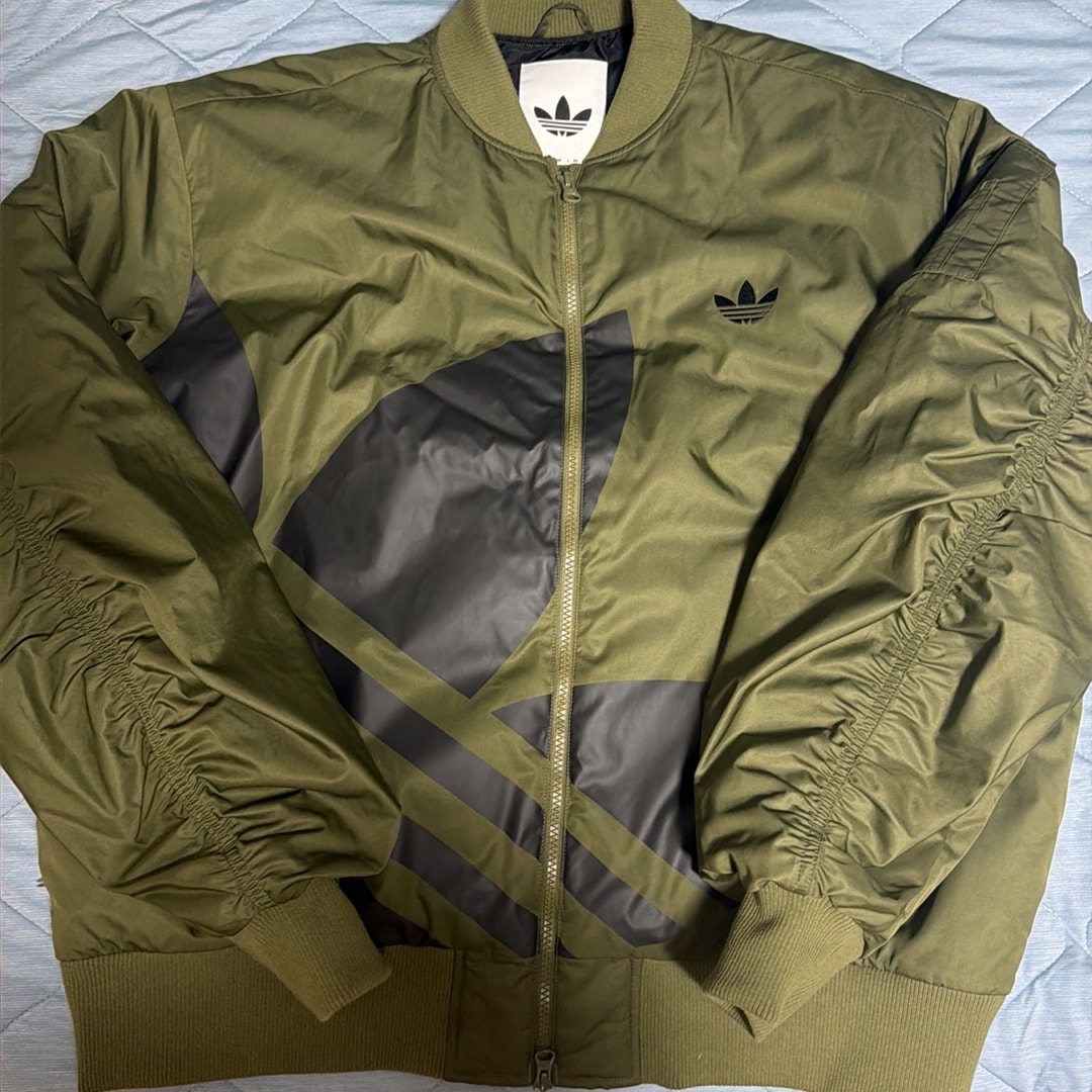 adidas MA-1 ジャケット