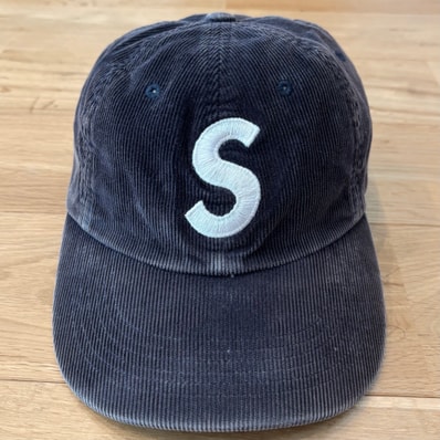 Supreme Fine Wale Corduroy S Logo 6-Panel "Navy"