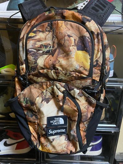 Supreme x The North Face Pocono Backpack "Leaves"