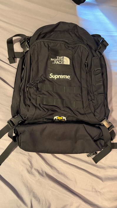 Supreme x The North Face RTG Backpack. 35L "Black"