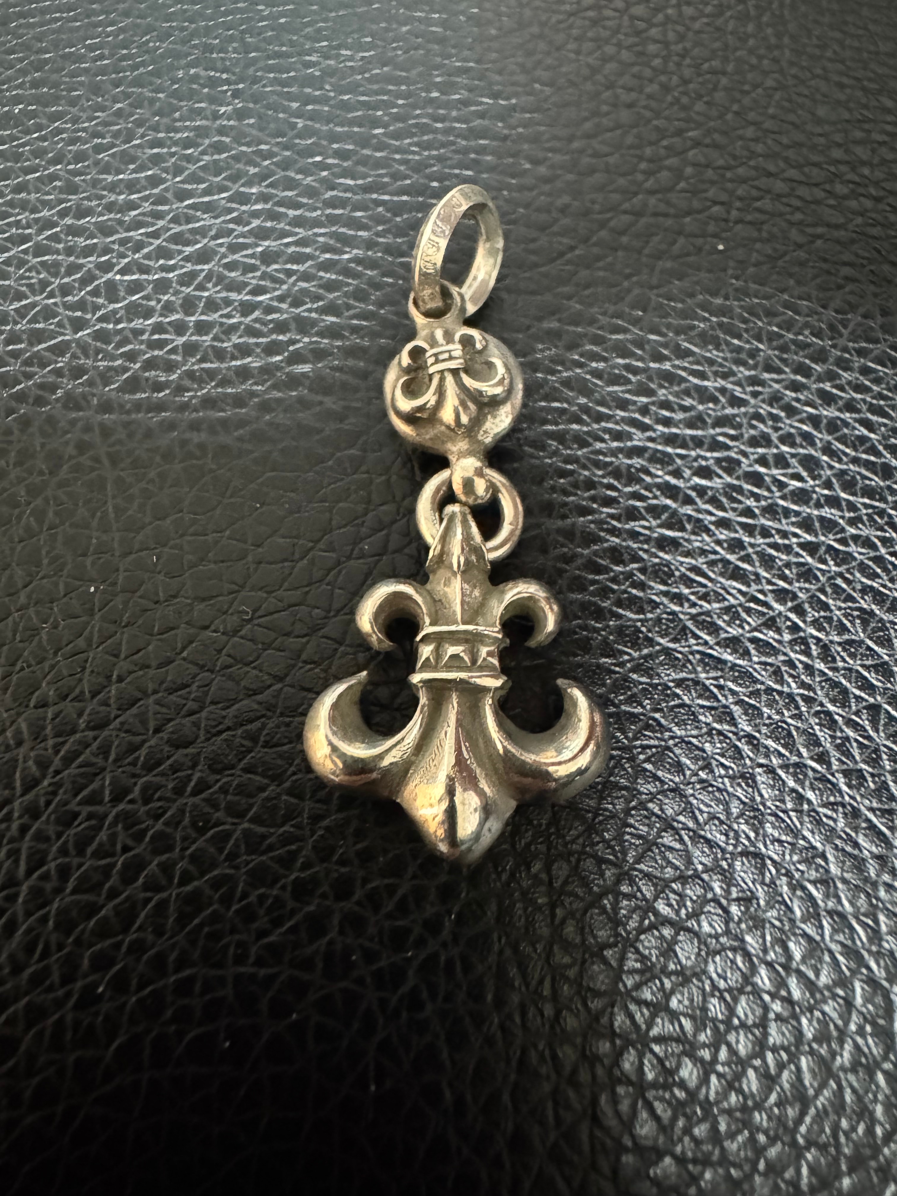 Chrome Hearts 1 Ball BS Flare Charm "Silver"