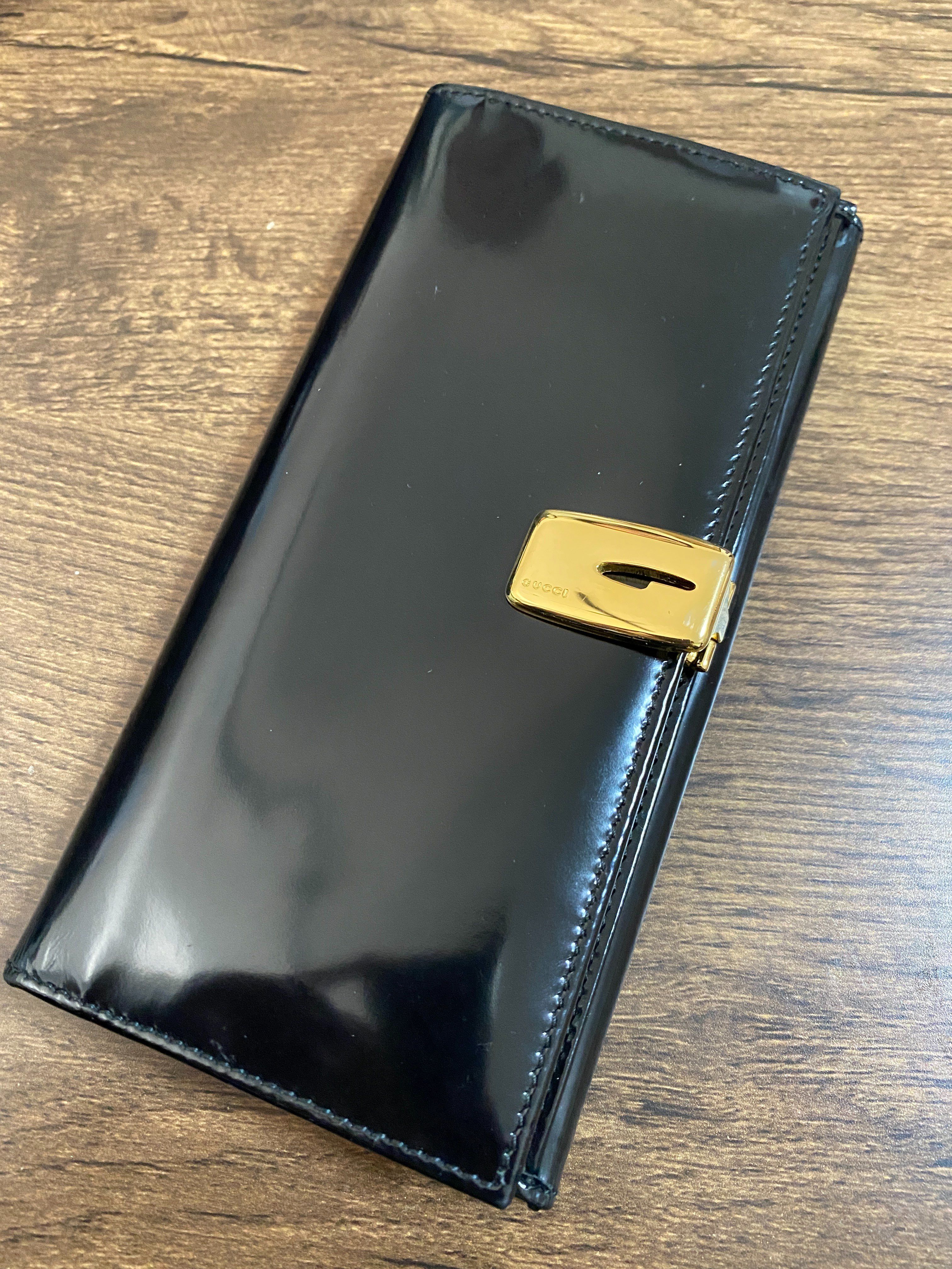GUCCI W Hook Wallet "Black"