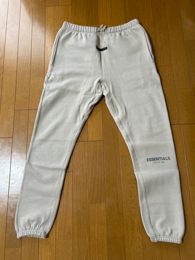 FEAR OF GOD ESSENTIALS SWEATPANT "string"