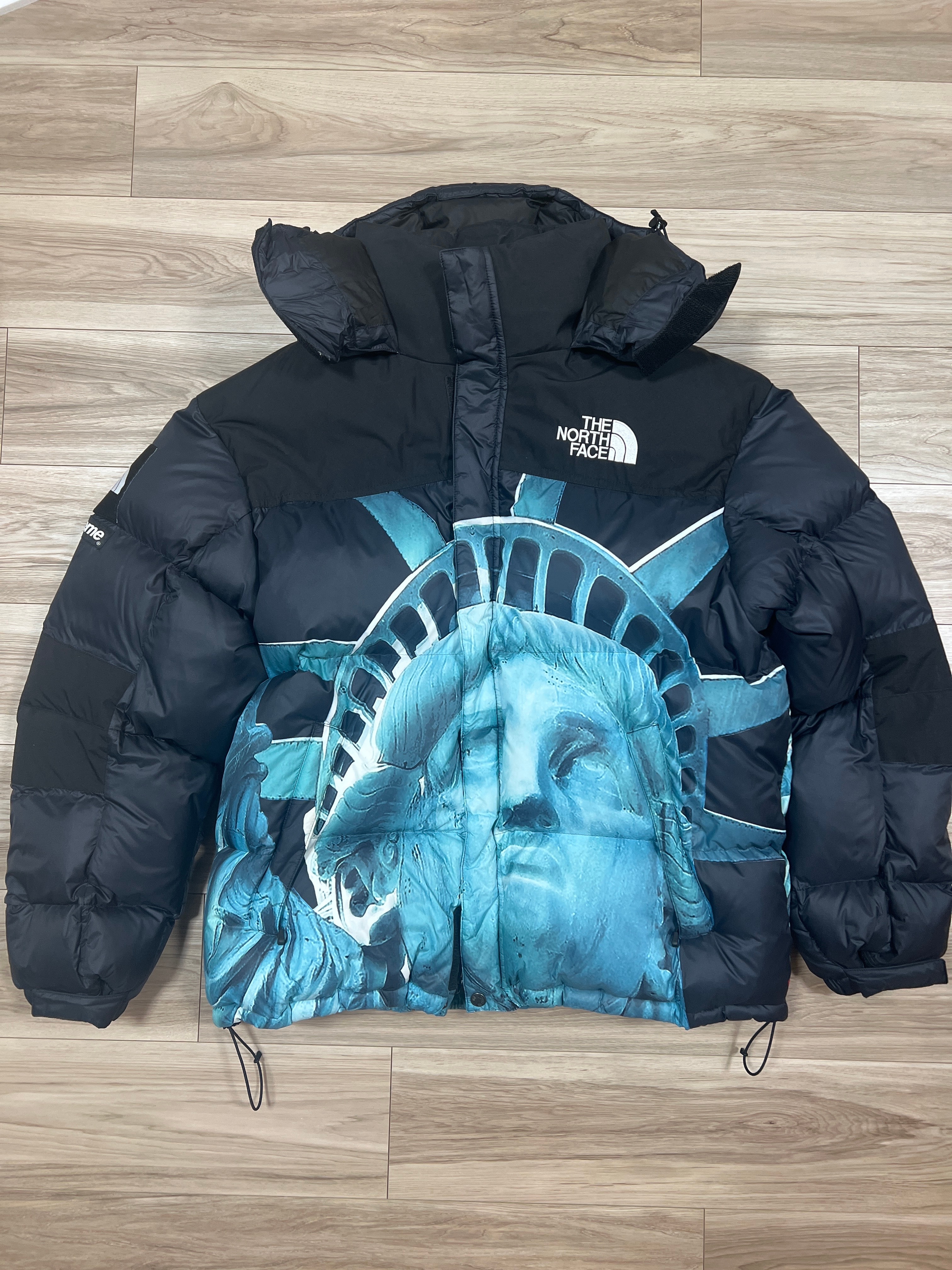 Supreme x The North Face Statue of Liberty Baltoro Jacket "Black"