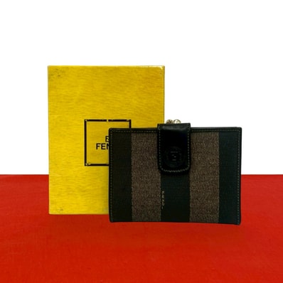 FENDI フェンディ ぺカン PVC レザー 二つ折り財布 ブラウン
37910
