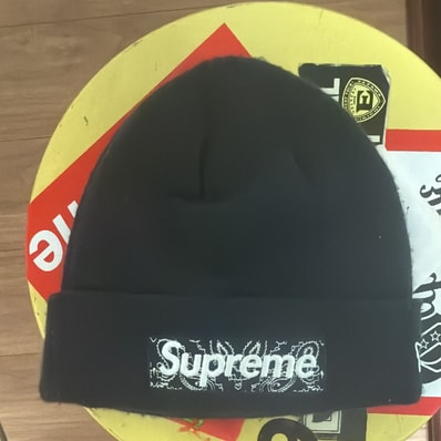Supreme New Era® Box Logo Beanie "Navy"