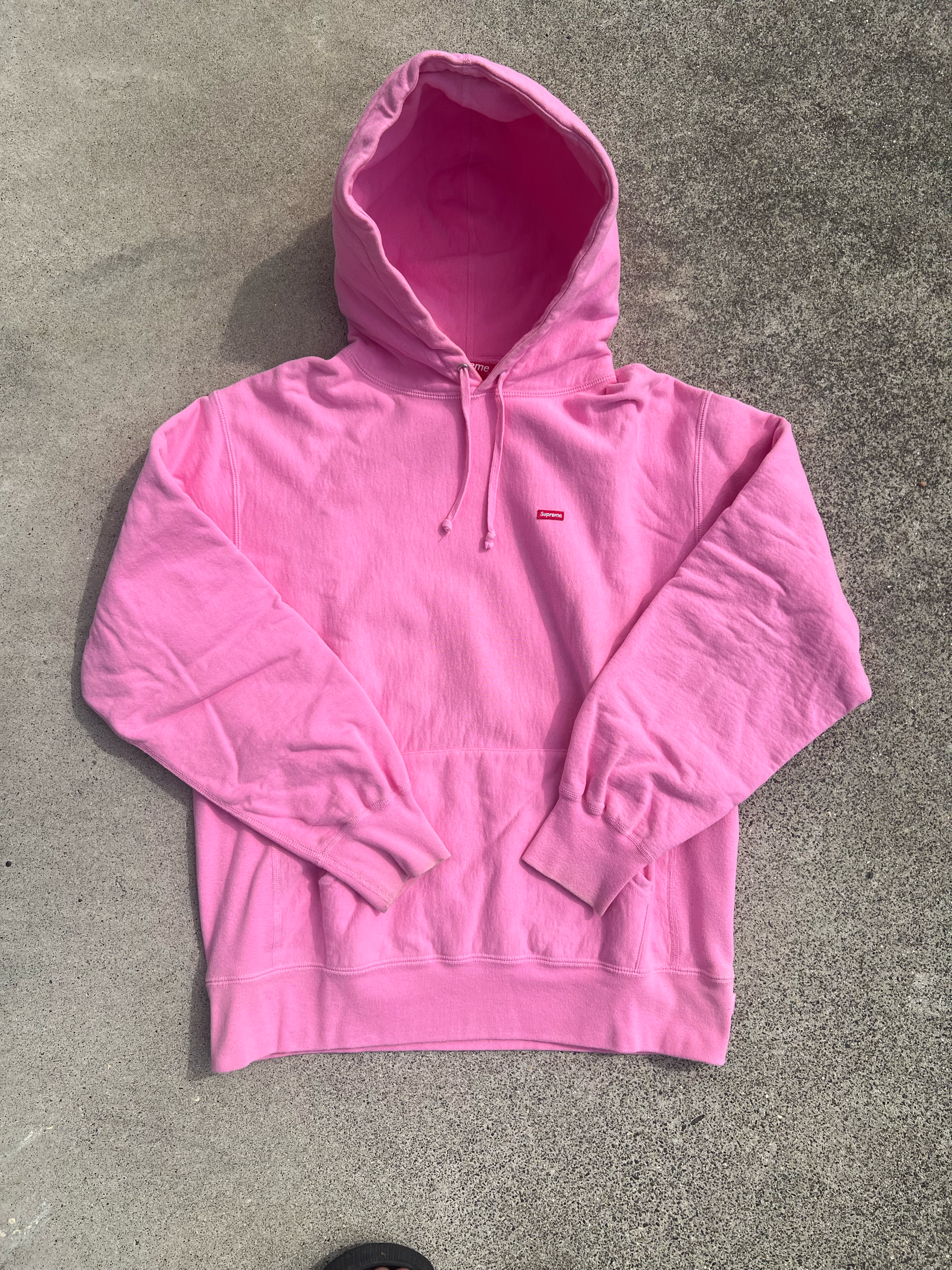 Supreme Small Box Hooded Sweatshirt "Pink" (21FW)