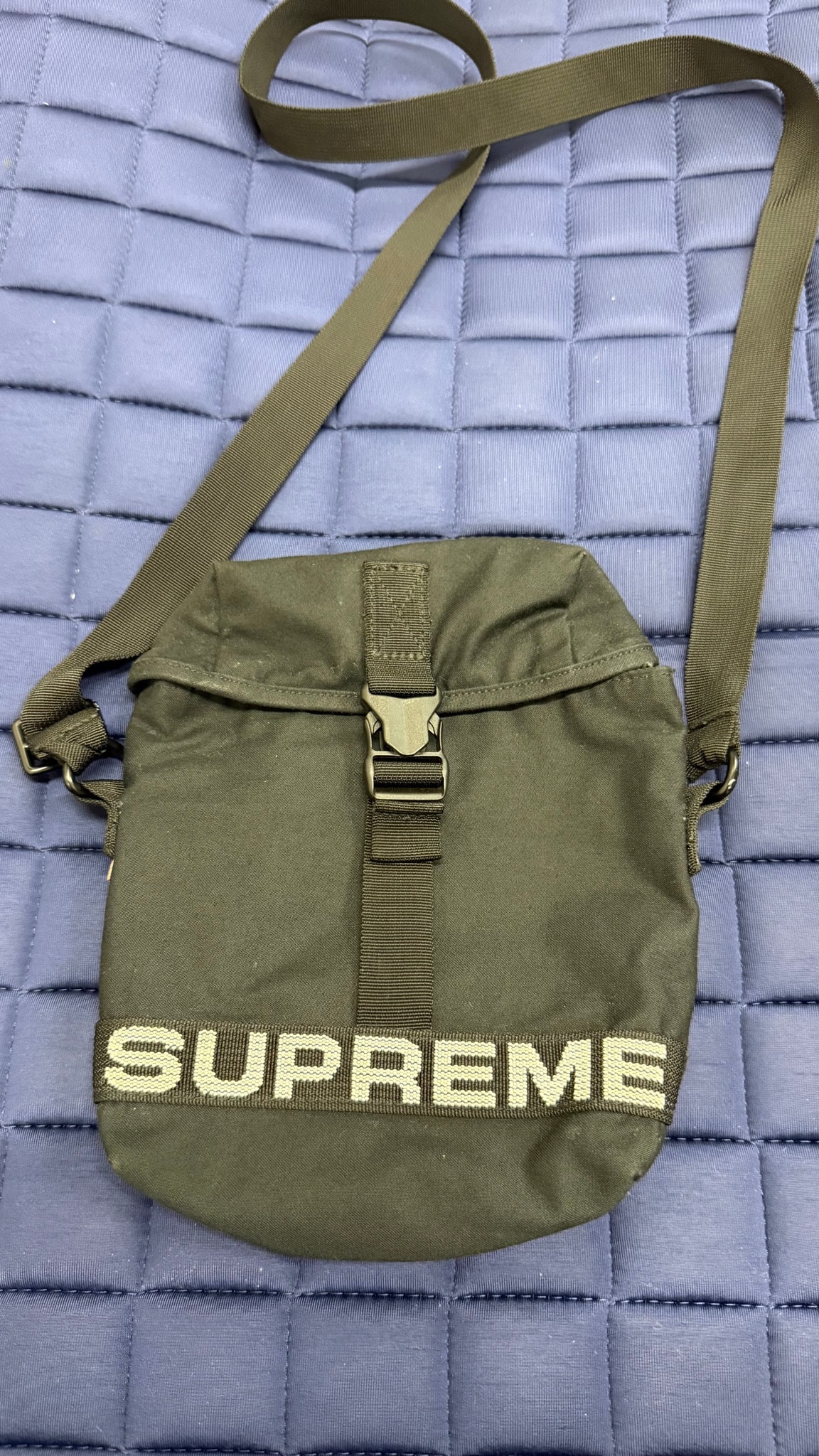Supreme Field Side Bag "Black" (23SS)