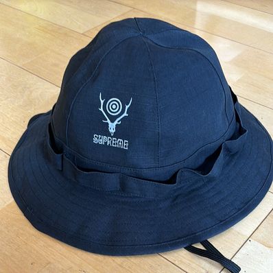 Supreme / SOUTH2 WEST8 Jungle Hat "Black"