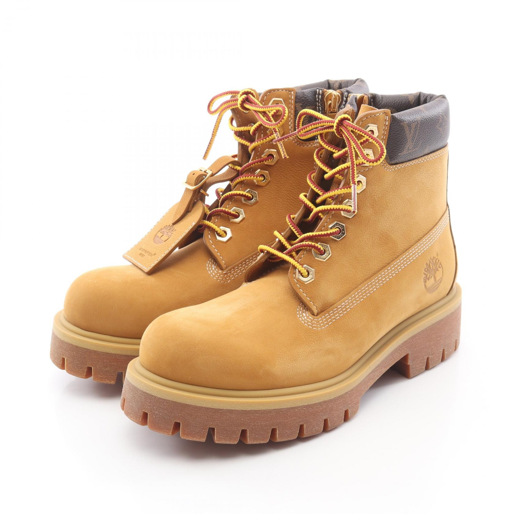 ルイ・ヴィトン LOUIS VUITTON LOUIS VUITTON × Timberland ブーツ 靴 レザー レザー モノグラム メンズ ブラウン系 【中古】