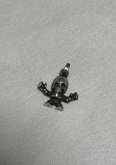 クロムハーツ フォティ ハリスティータ チャーム ペンダントトップ