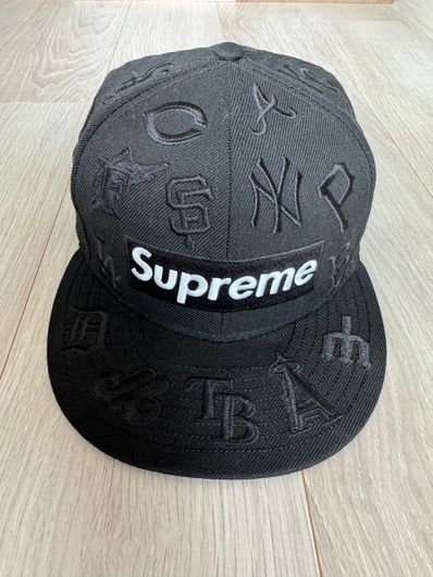 Supreme / MLB New Era® "Black"