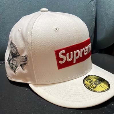 Supreme Money Box Logo New Era "White"