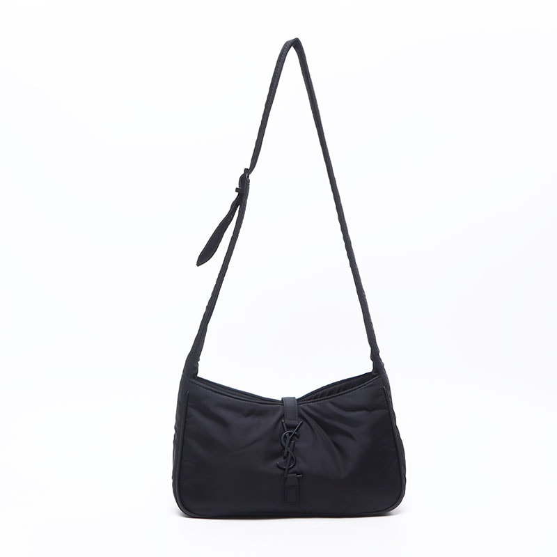 イヴ・サンローラン YSL ロゴ LE 5 A 7 2024年 ハンドバッグ【中古】