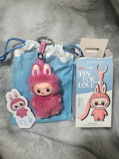 POP MART THE MONSTERS (LABUBU) Pin for Love Series-Vinyl Plush Pendant (N-Z) Q