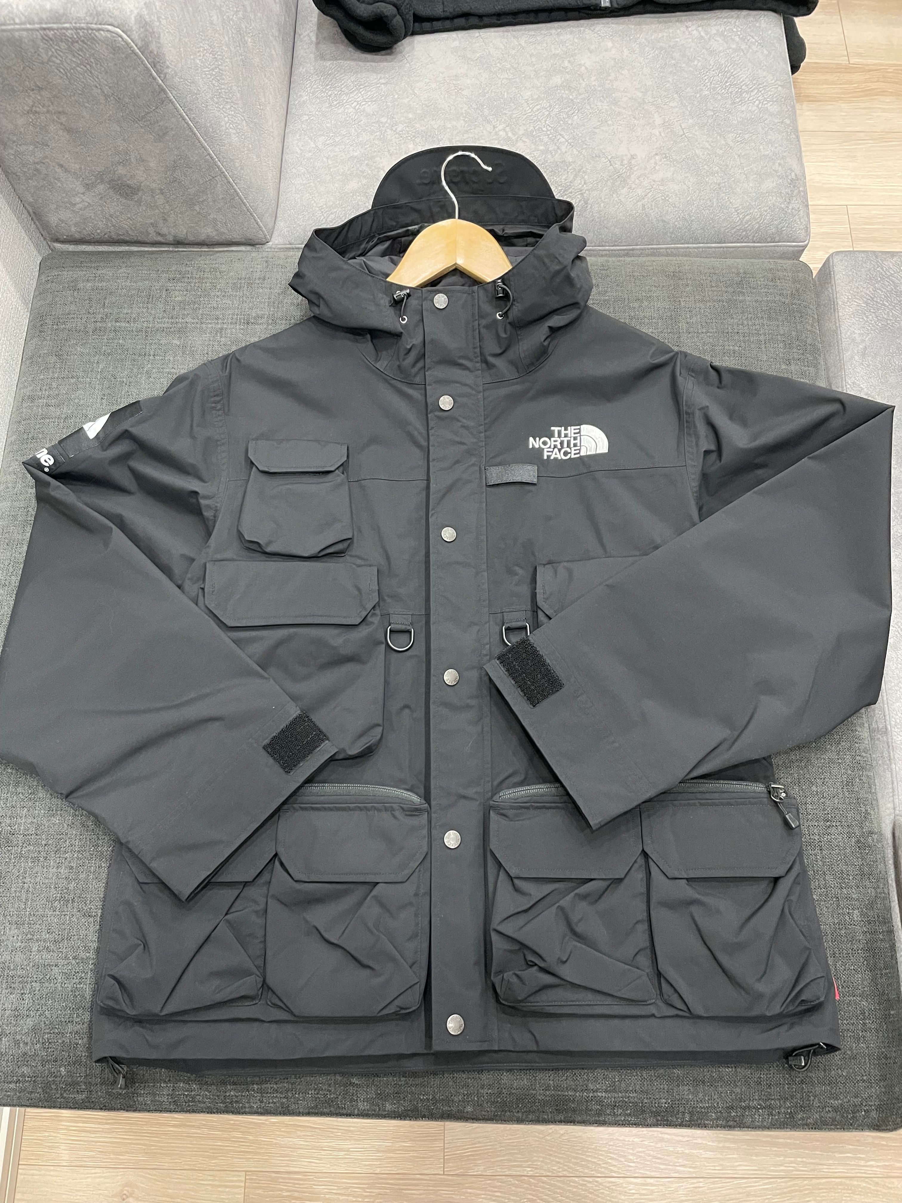 Supreme x The North Face Cargo Jacket "Black"