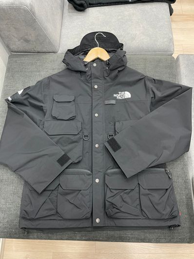 Supreme x The North Face Cargo Jacket "Black"