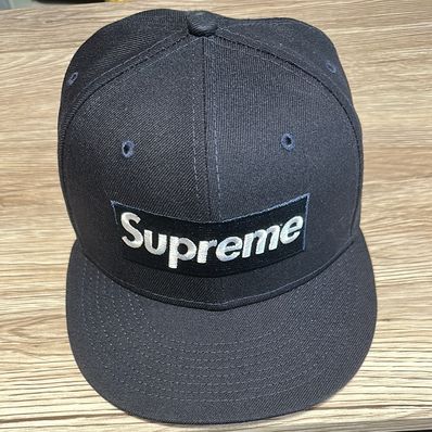 Supreme No Comp Box Logo New Era "Navy"