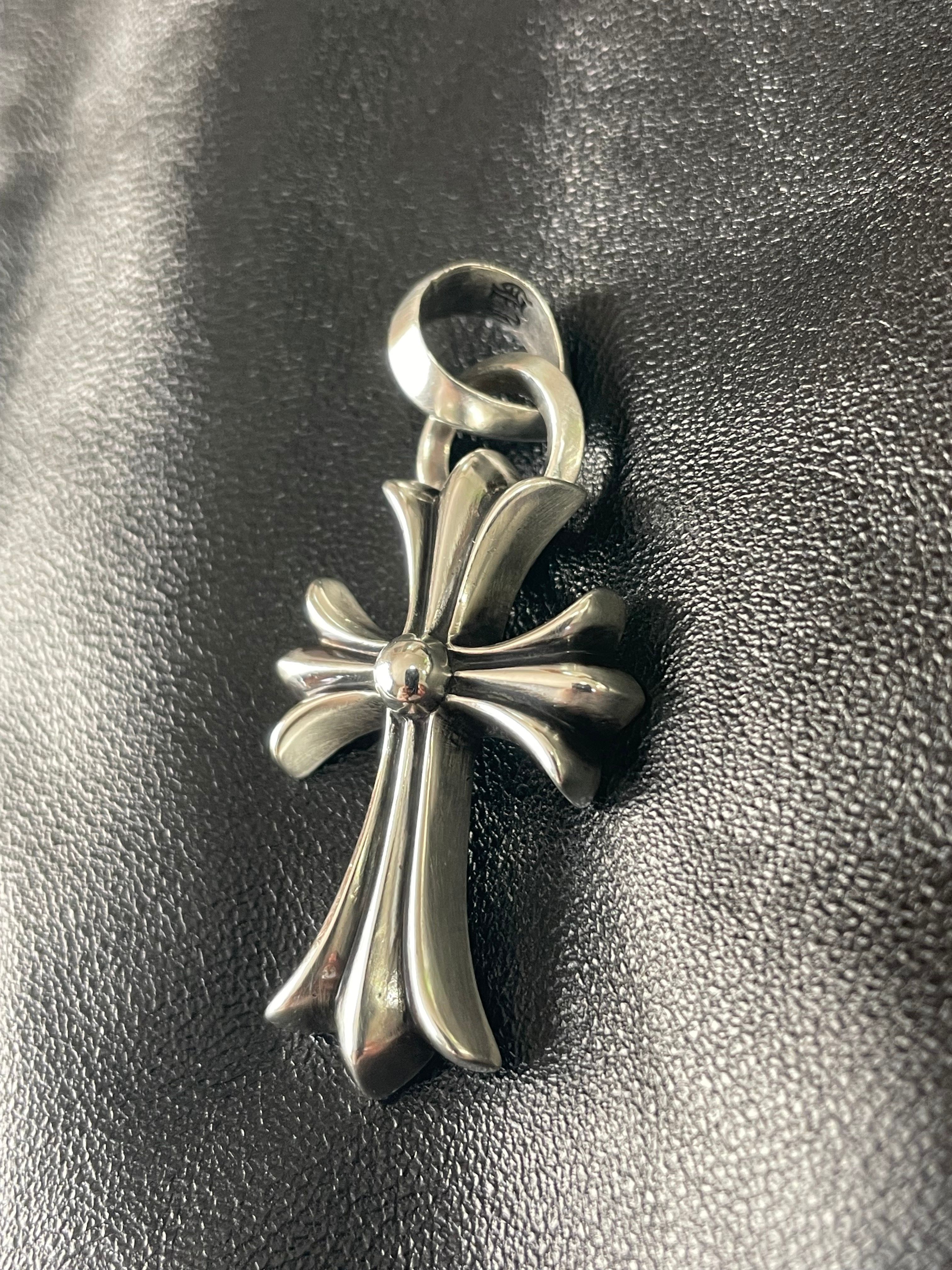 Chrome Hearts CH Cross Pendant Small / Plain Bail "Silver"