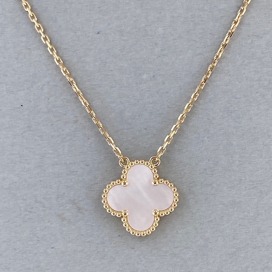 Van Cleef & Arpels ヴァンクリーフ&アーペル ヴィンテージ アルハンブラ マザーオブパール ネックレス 750YG ネックレス ARA45900 K18イエローゴールド イエローゴールド  レディース【中古】