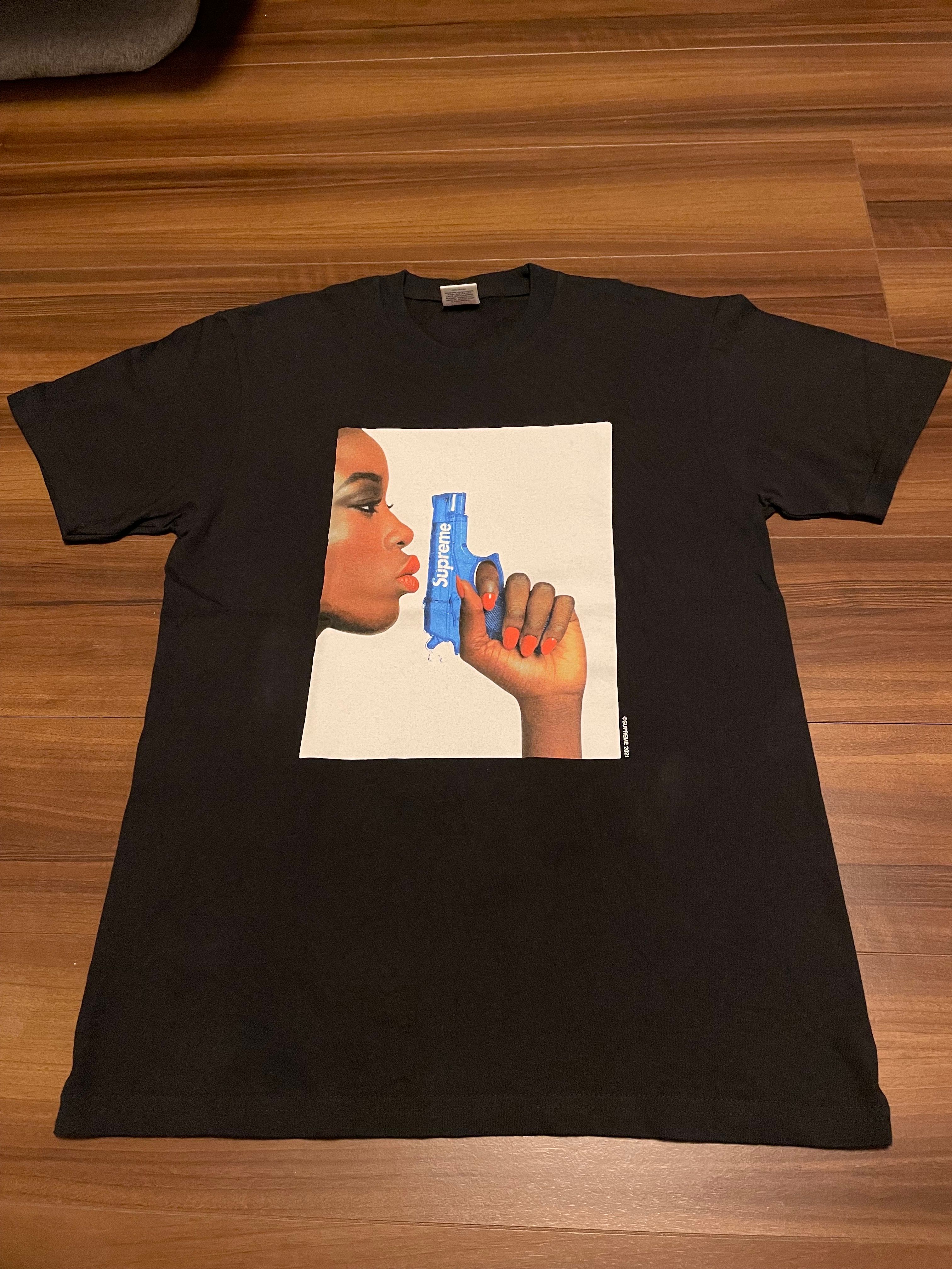 Supreme Water Pistol Tee "Black"
