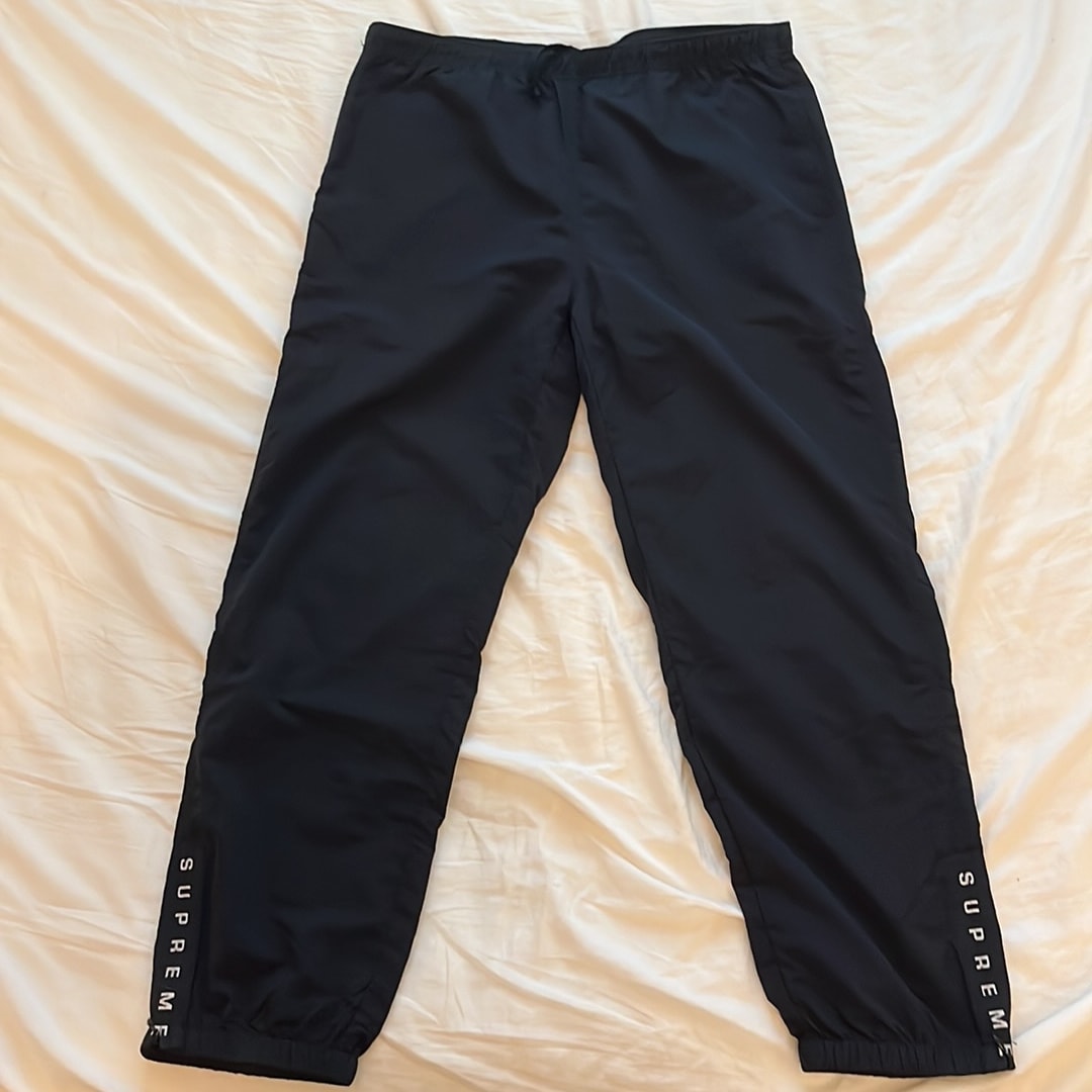 Supreme Warm Up Pant "Black" (21SS)