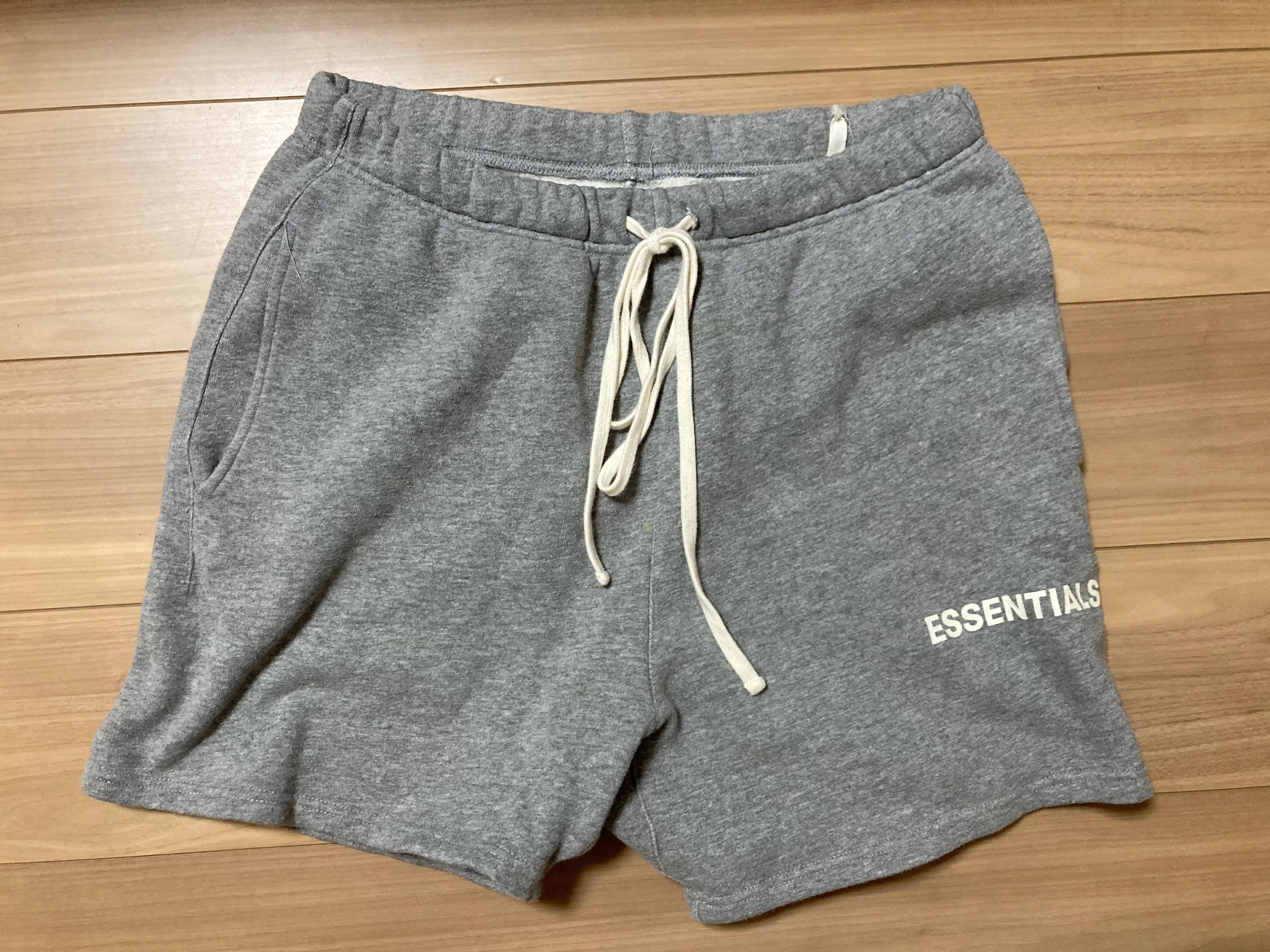 FEAR OF GOD Essentials Graphic Sweat Shorts "Grey"