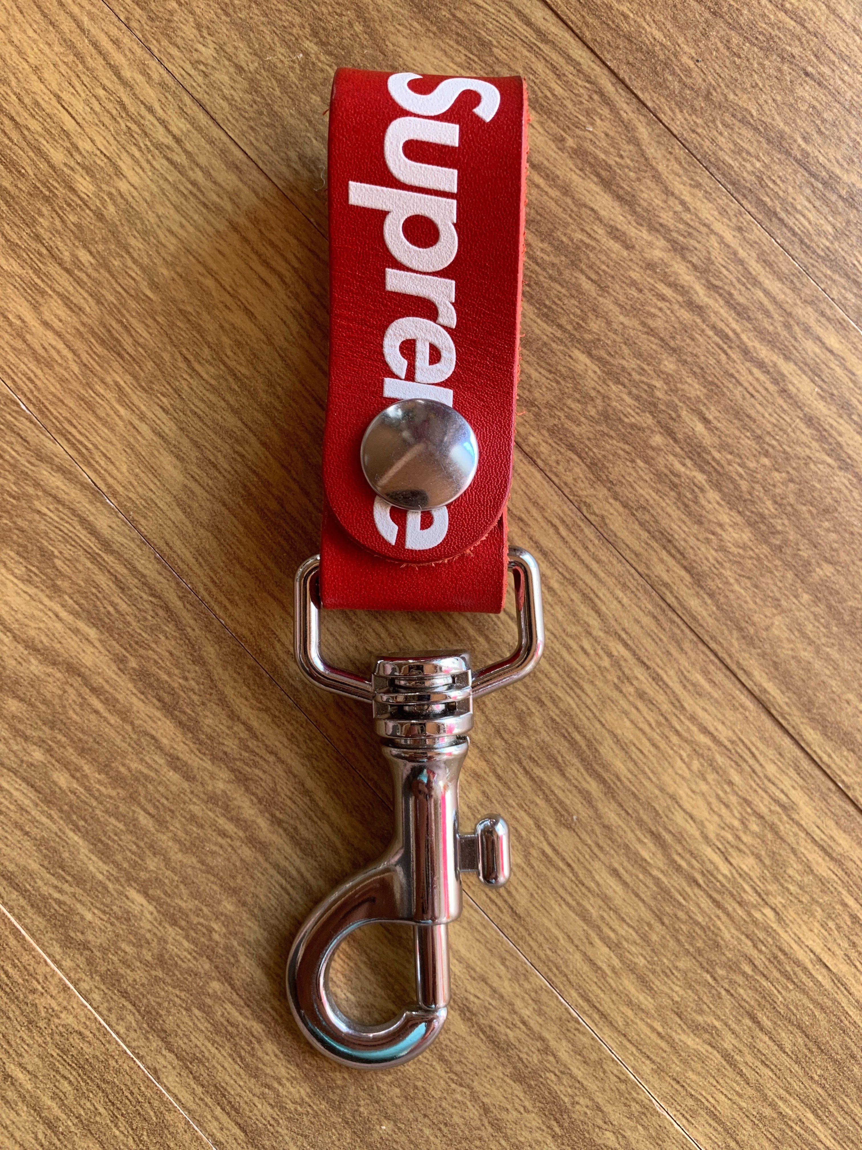 Supreme Leather Key Loop "Red"