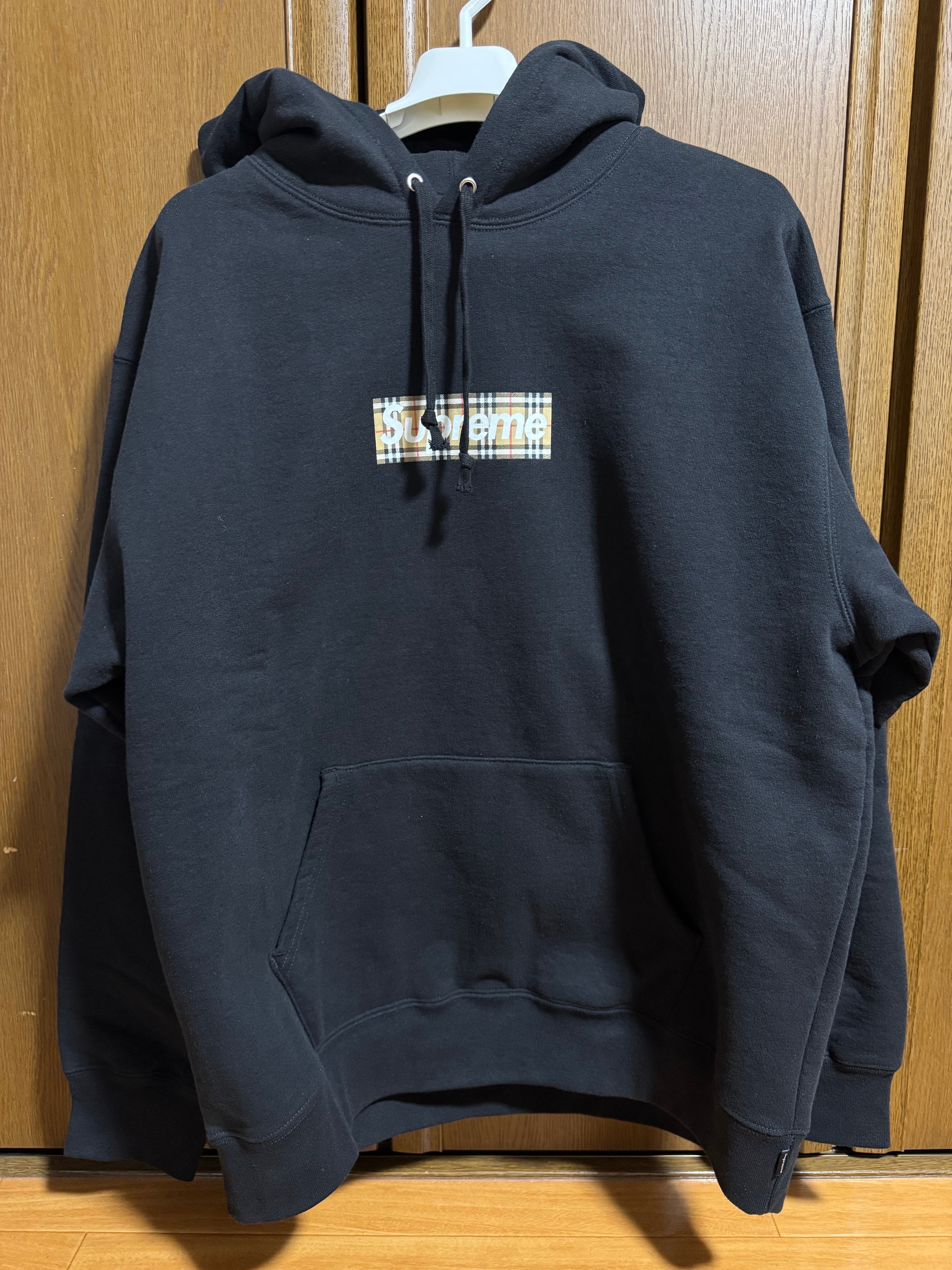 Supreme / Burberry Box Logo Hooded Sweatshirt "Black"