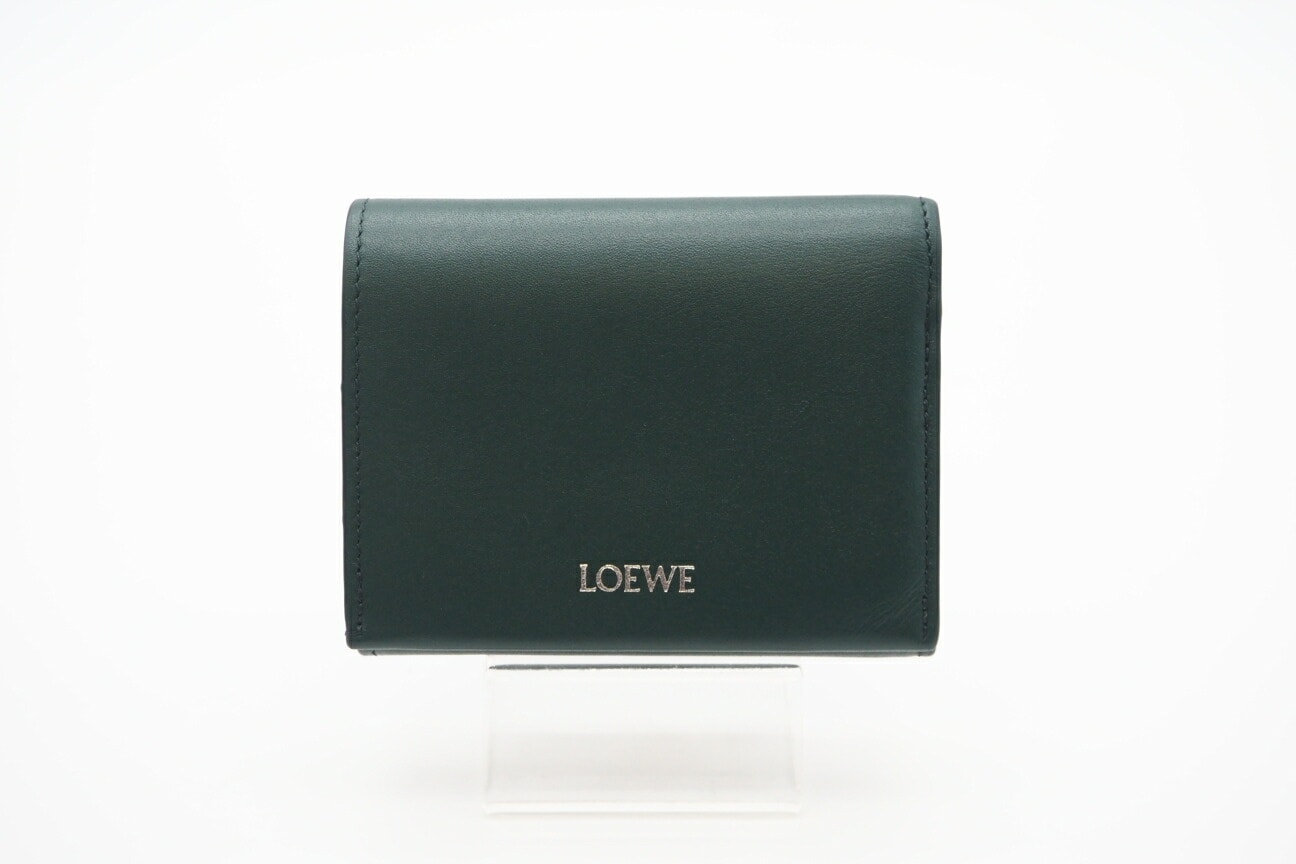 極美品 LOEWE ロエベ シャイニーナパカーフ トライフォールド ジップウォレット N41696 三つ折り財布 グリーン ネイビー カーフレザー レディース