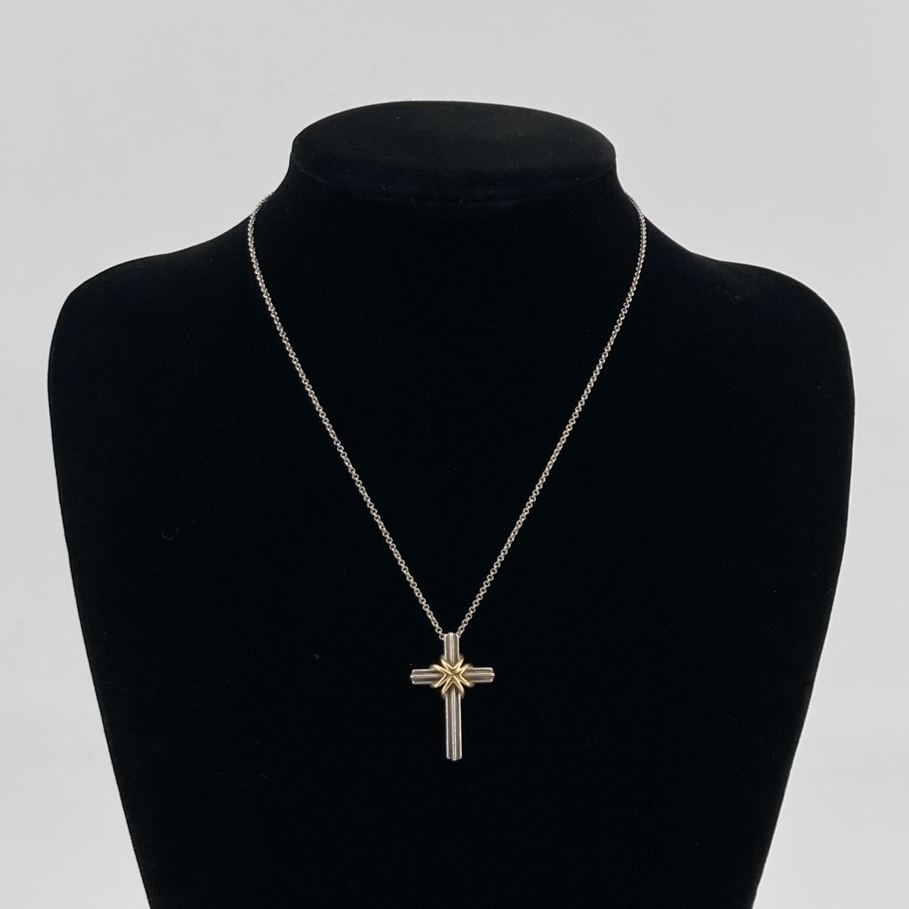 TIFFANY&Co.(ティファニー) シグネチャークロス コンビネーション Ag925/Au750 ネックレス 7.68g シルバー×ゴールド