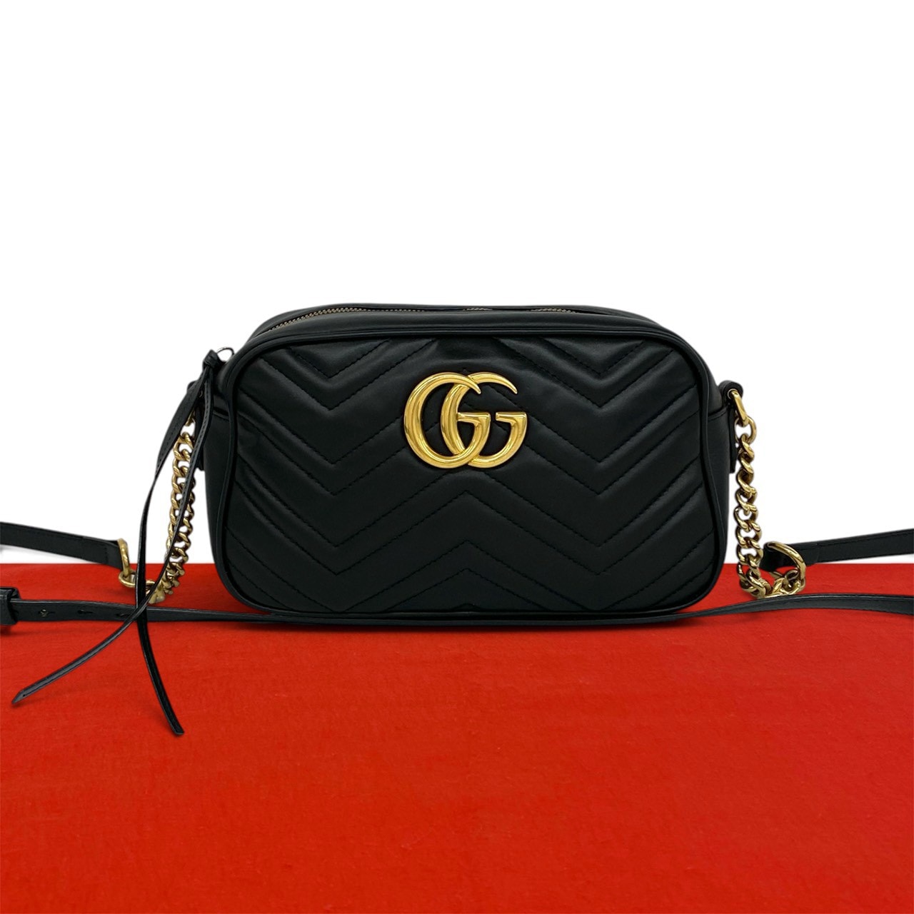 GUCCI グッチ GGマーモント ロゴ 金具 キルティング レザー ショルダーバッグ ブラック
58774