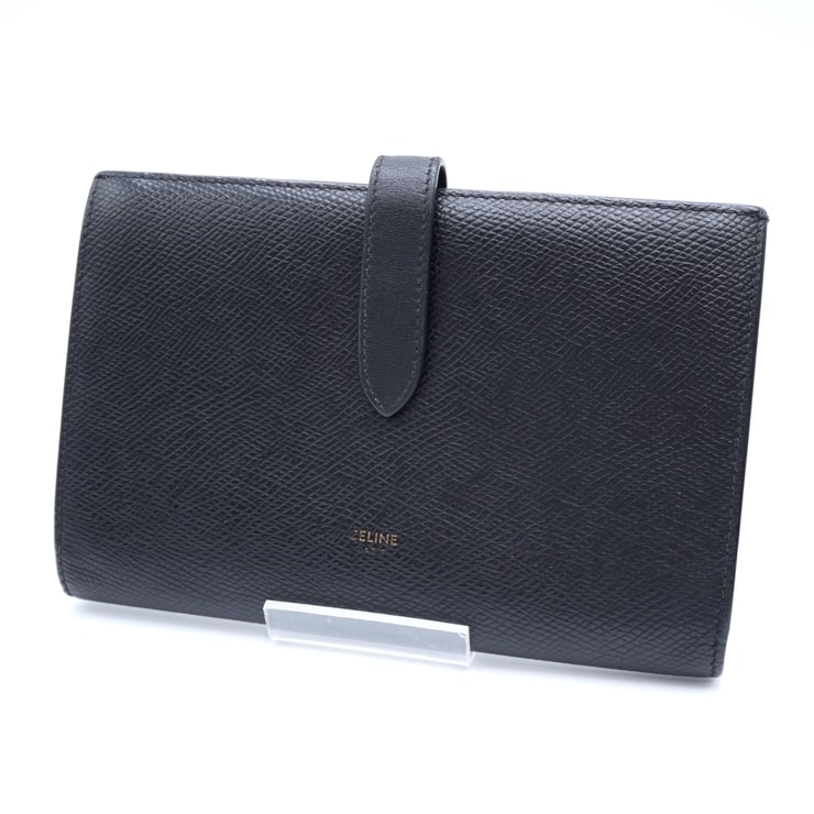 CELINE(セリーヌ)ラージ ストラップウォレット 長財布 グレインドカーフスキン ブラック ゴールド金具 レディース【中古】