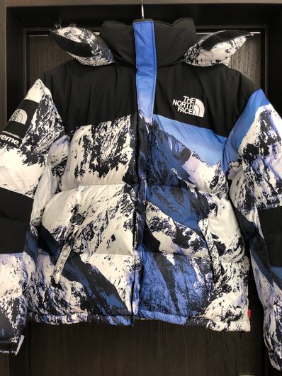 Supreme x The North Face Mountain Baltoro Jacket "Blue"