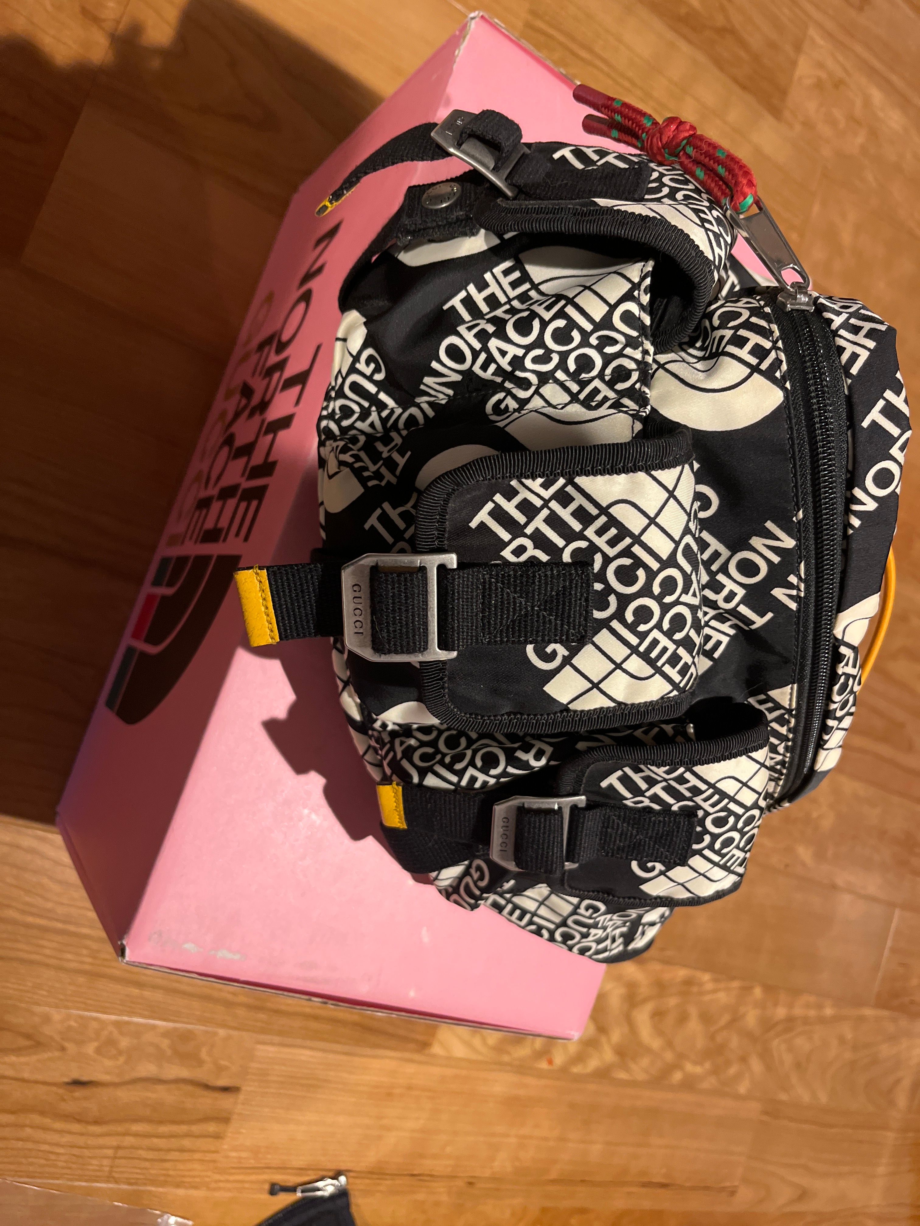 GUCCI x THE NORTH FACE Nylon Waistbag "Black/Yellow"