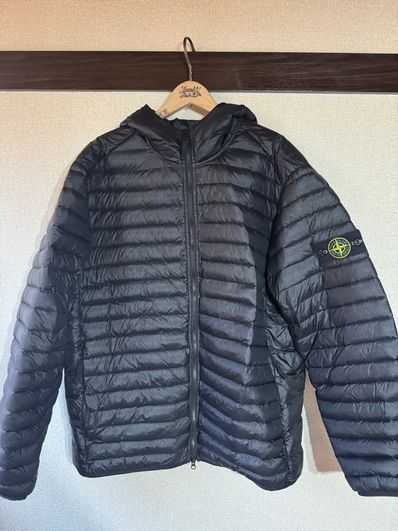 Stone Island 40124 Loom Woven Chambers R-Nylon Down-TC "Black"