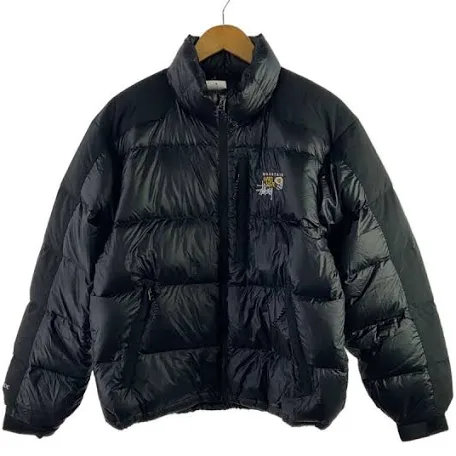 ステューシー x マウンテンハードウェア サブゼロ ダウンジャケット "ブラック"