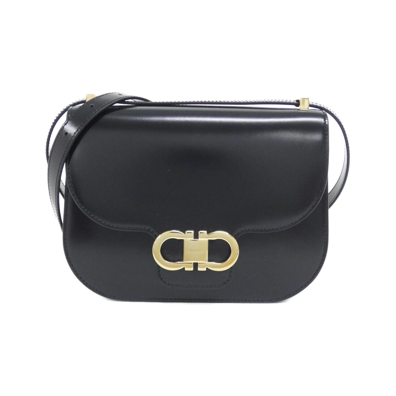 B (目立った傷や汚れなし)】Salvatore Ferragamo サルヴァトーレ