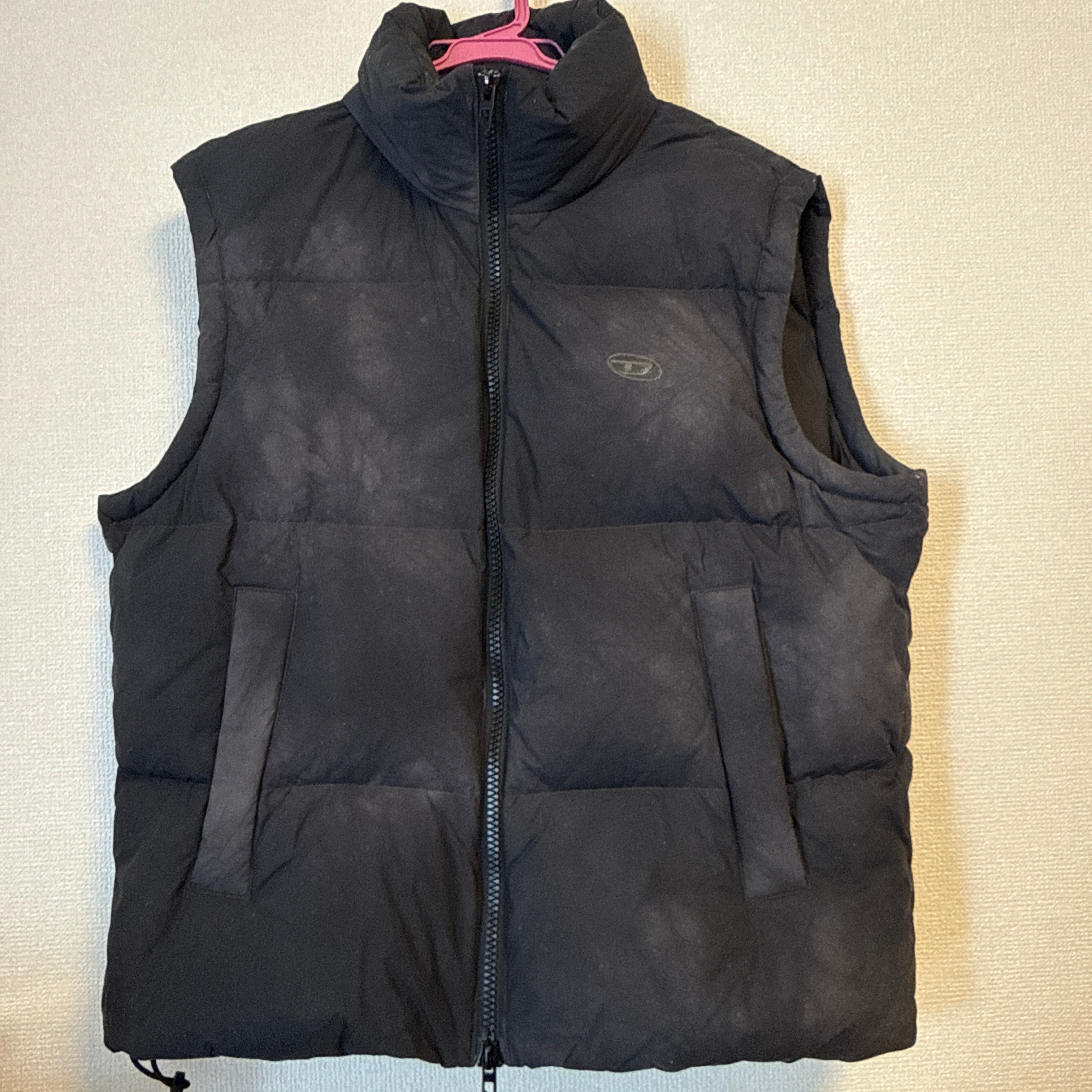 DIESEL ブラック ダウンベスト 44